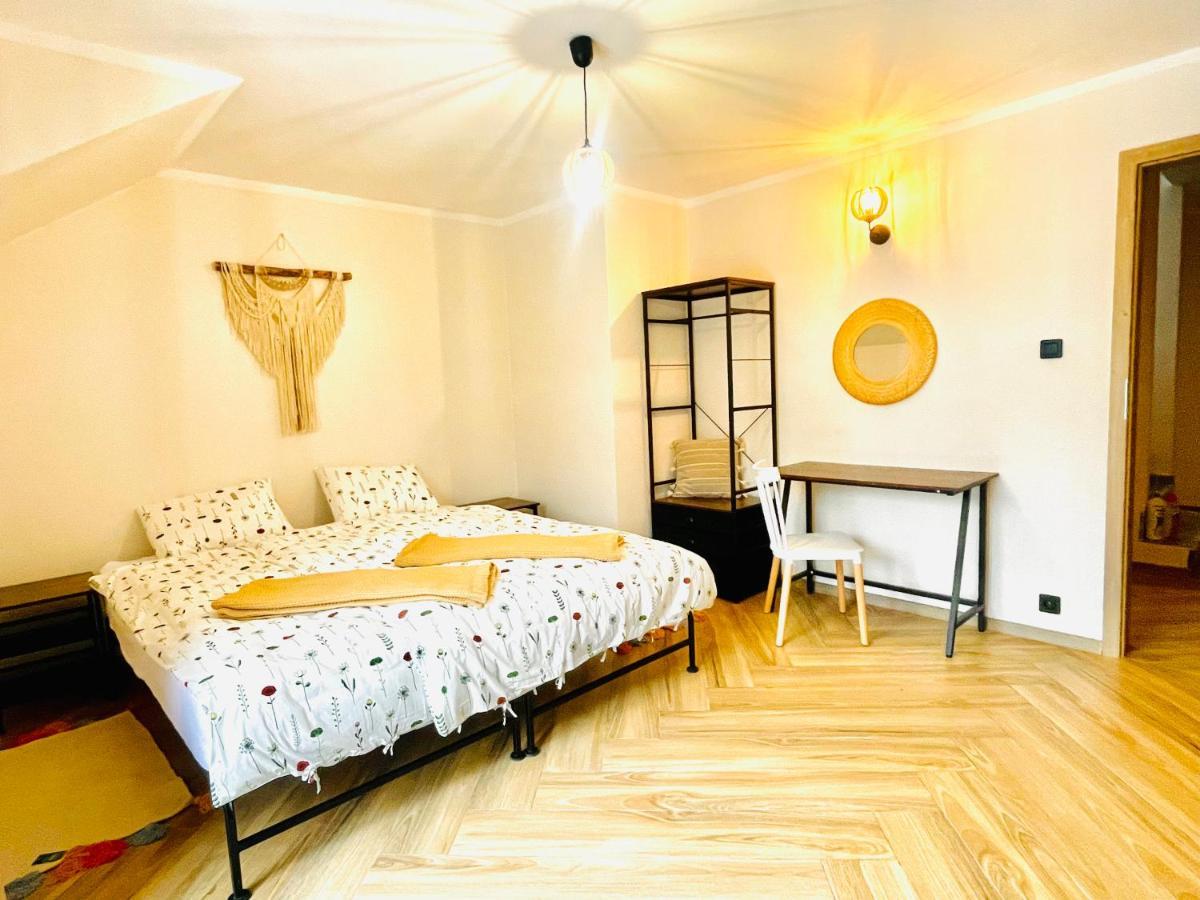 Gorska Cisza - Duzy, Komfortowy, Wyjatkowy Apartament Stronie Śląskie Exteriér fotografie
